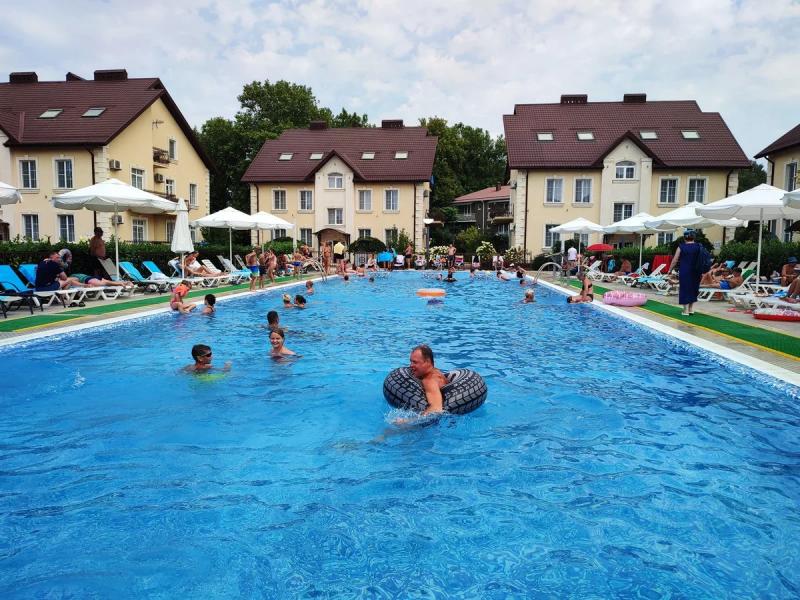 Семейный отдых «все включено» в Анапе. Тест-драйв «четверки» в Джемете